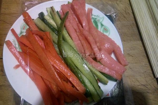 特制紫菜包饭的做法图解1