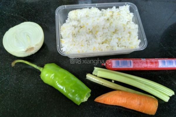 杂拌炒饭的做法图解1