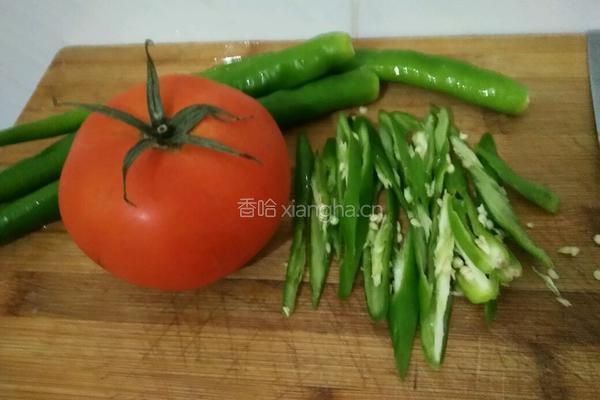 青椒番茄炒蛋的做法图解4