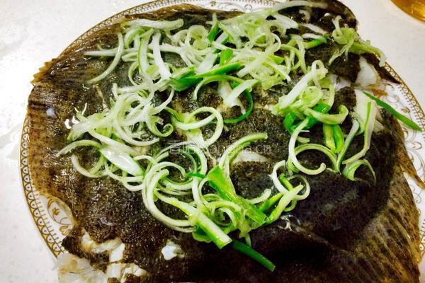 清蒸八宝鱼的做法图解4