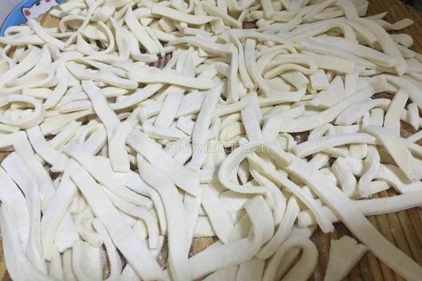 西红柿牛腩面的做法图解5