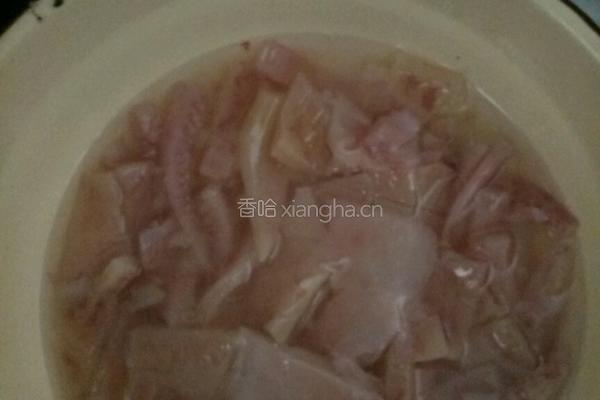 酱鱿鱼的做法图解1