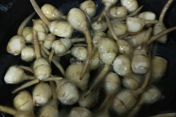 糖醋茨菇的做法图解2