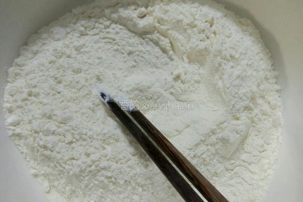 简易鲜蔬披萨的做法图解1