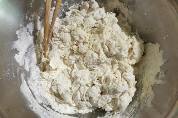 牛肉大葱包子的做法图解3
