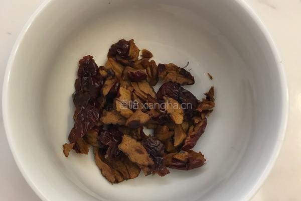 豆浆机版的银耳红枣桂圆糊的做法图解6