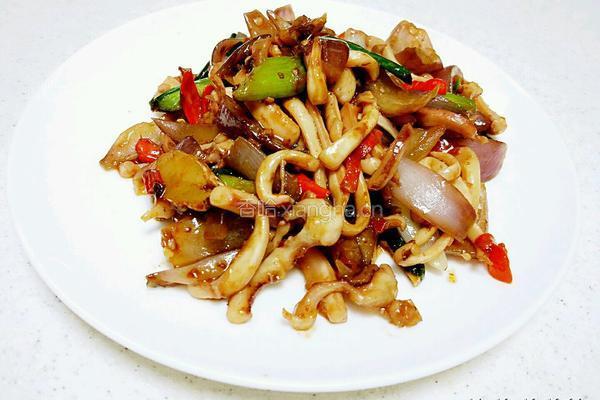 洋葱炒鱿鱼的做法图解7