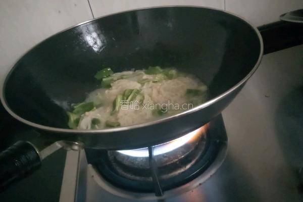 金针菇炒青椒的做法图解7