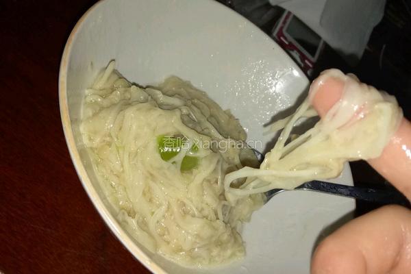金针菇炒青椒的做法图解8