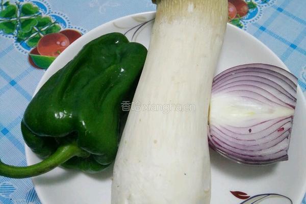 鲍菇肉片的做法图解1