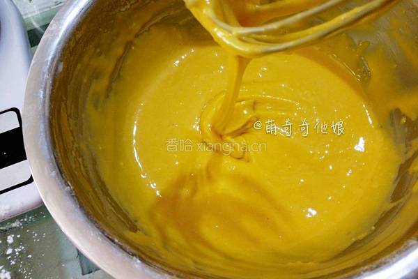 葡萄干纸杯戚风蛋糕的做法图解7