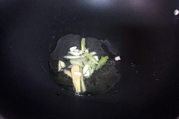 红烧土豆的做法图解3