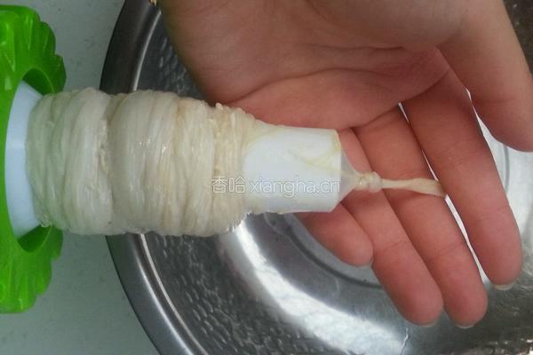 家庭自制麻辣香肠的做法图解5