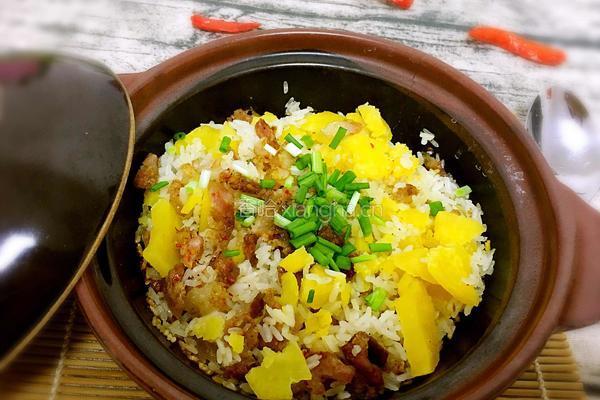 红薯腊肠煲仔饭的做法图解7