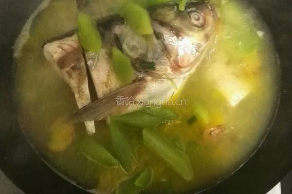鱼头豆腐汤的做法图解5