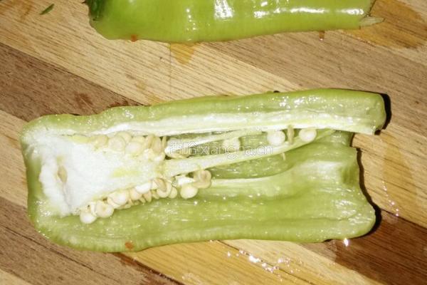 清炒三丝绿豆芽的做法图解2