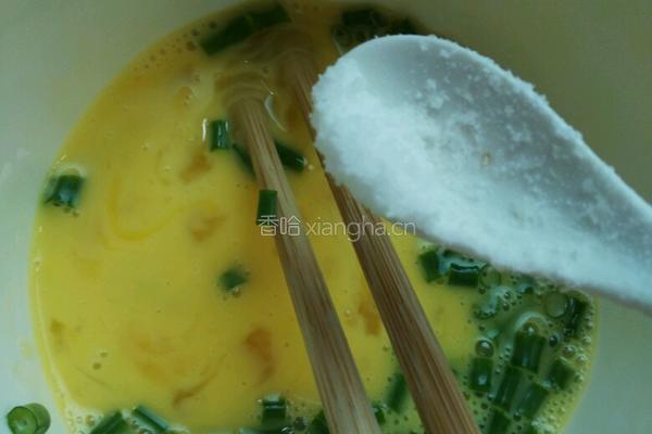 葱香鸡蛋饼（辣味）的做法图解4
