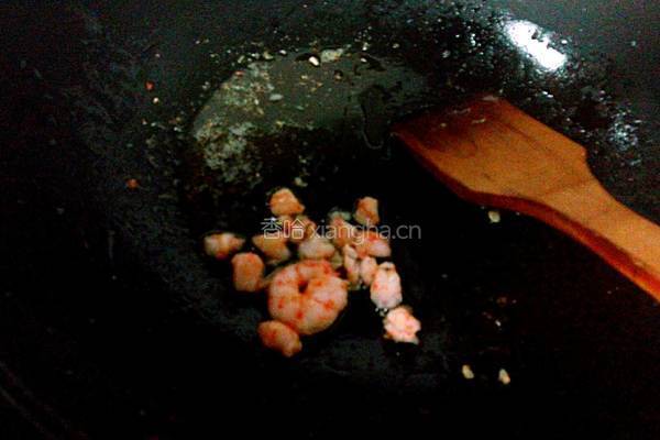 虾仁蛋炒饭的做法图解3