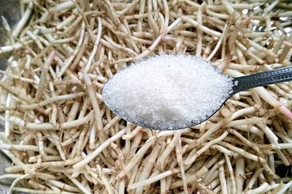 凉拌折耳根的做法图解4