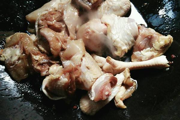 小鸡炖蘑菇的做法图解7