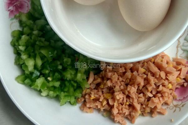五彩炒饭的做法图解2