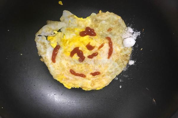 酸甜煎鹅蛋的做法图解3