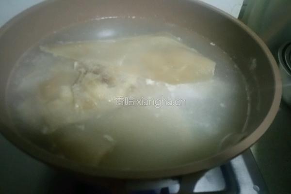 水晶皮冻的做法图解4