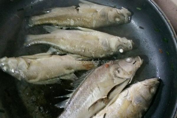 煎鱼的做法图解1