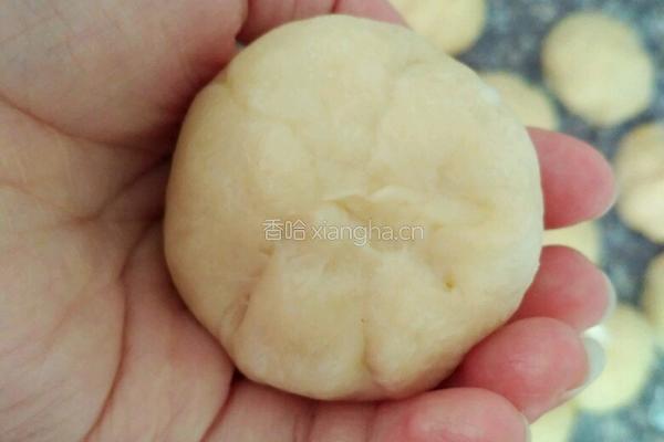 豆沙小餐包的做法图解11