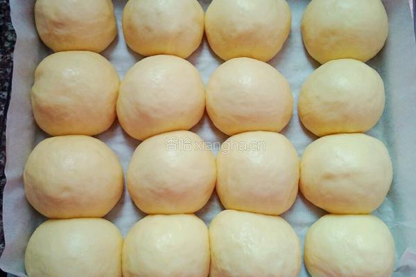 豆沙小餐包的做法图解14