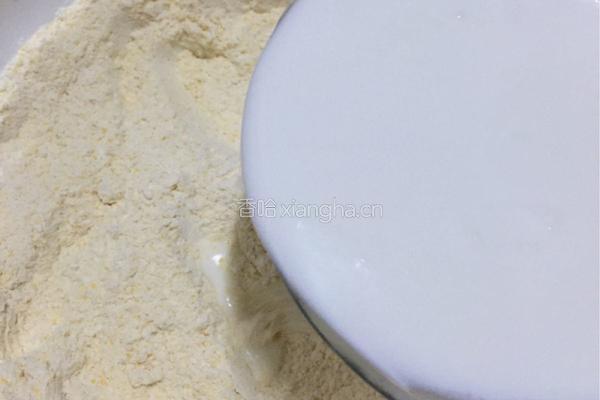 玉米面发糕的做法图解3