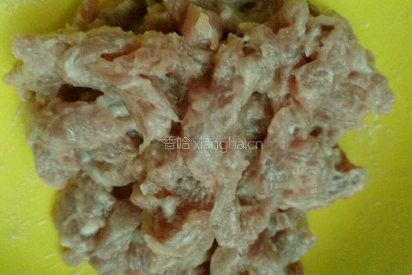 青菜木耳炒肉的做法图解5