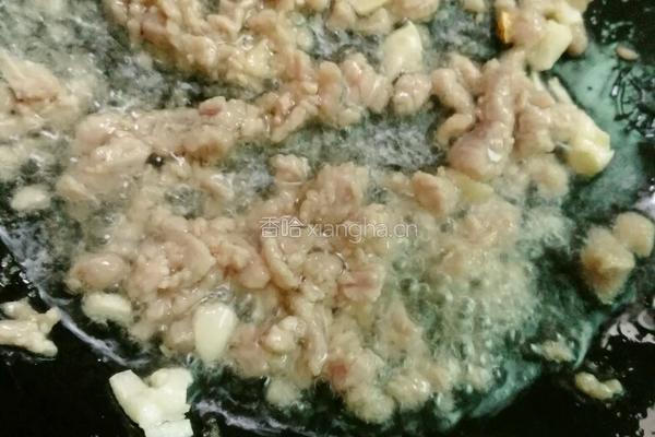 莴笋丝炒肉末的做法图解7