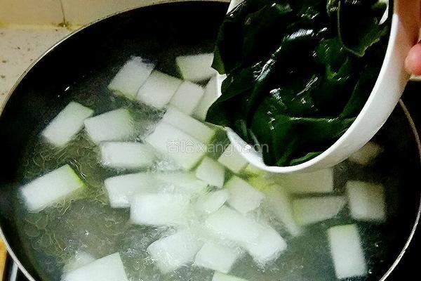 冬瓜海带结汤的做法图解5