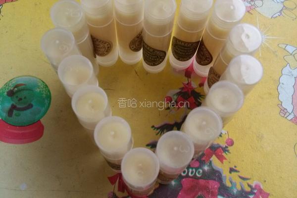 天簌唇膏的做法图解8