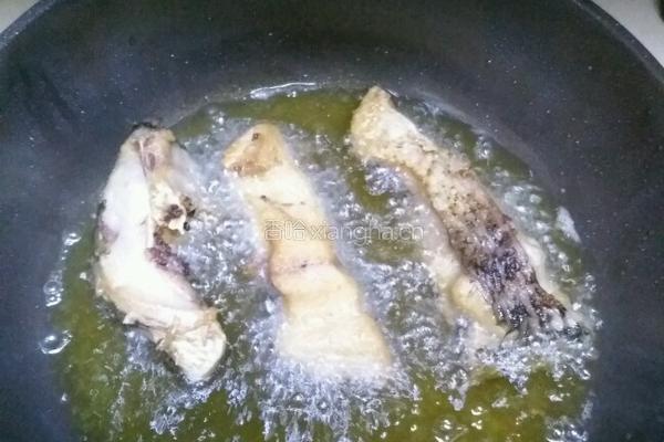 杂锅鱼的做法图解12