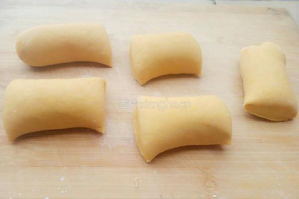 金元宝（奶黄包）的做法图解9