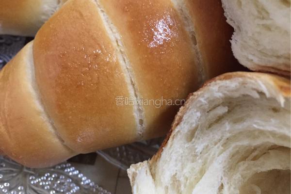黄油面包卷