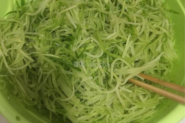 萝卜丸子的做法图解1