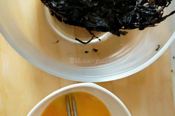 紫菜蛋花汤的做法图解2