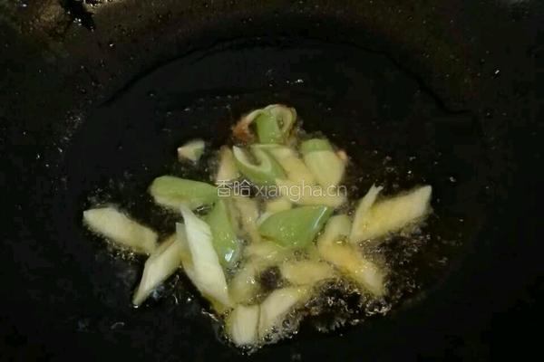 羊肉片海带汤的做法图解5