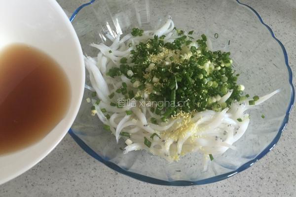 银鱼炒鸡蛋的做法图解5