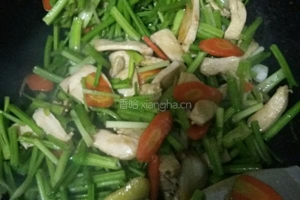 鸡胸肉炒芹菜的做法图解5