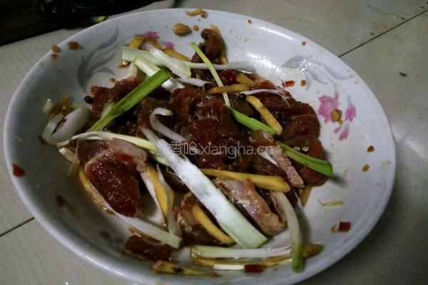 山药肉片粉丝汤的做法图解1