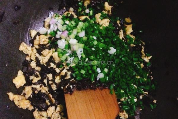 木耳鸡蛋馅饺子的做法图解10