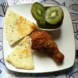 早餐 西玛饼鸡腿猕猴桃的做法[图]