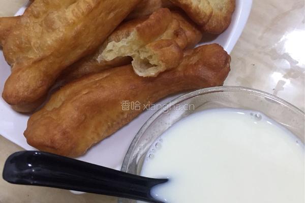 油条的做法图解13