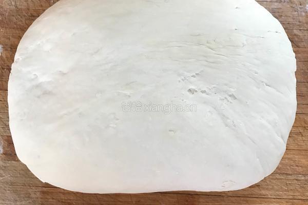 香菇猪肉水饺的做法图解3