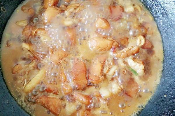 红烧肉炖鹌鹑蛋的做法图解13