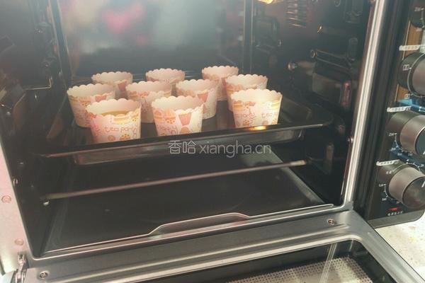 南瓜纸杯蛋糕的做法图解26